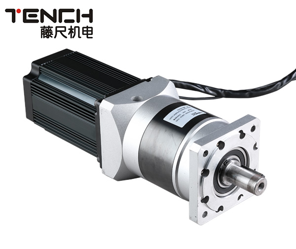 同步電機(jī)、異步電機(jī)、步進(jìn)電機(jī)、伺服電機(jī)電機(jī)的差別